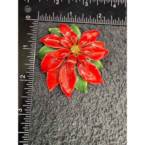 Vintage‎ Christmas Brooch Lot Santa Stocking Cow Snowman - Picture 6 of 13